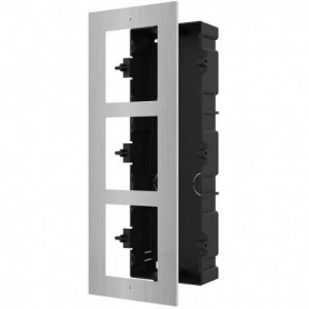 Panou frontal pentru 3 module videointerfon modular Hikvision DS-KD- ACF3/S permite conectarea a 3 module de videointerfon modul
